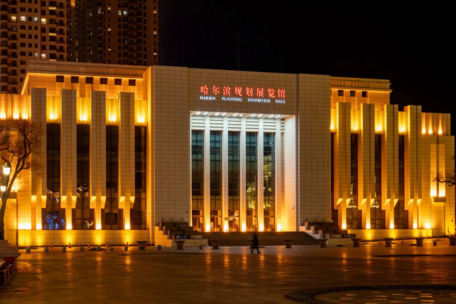 智能科技企业如何选型工业物联网平台:性能与成本对比